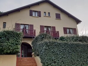 Exterior - Arcachon 4BR near Dune du Pilat, walking distance to the beach (La Teste-de-Buch)