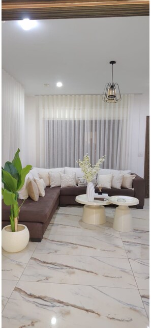 Unclassified image, 2 of 6, button - 2-bedroom apartment in beautiful Amman with AC and comfort (Amman)
