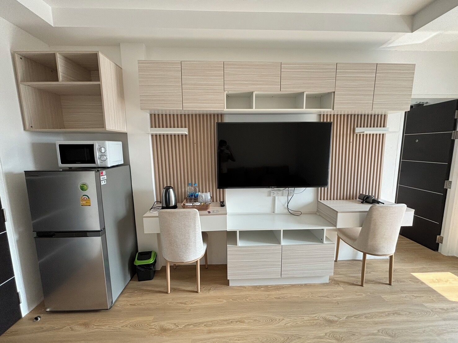 Suite | Interior