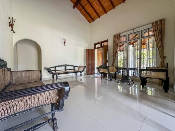 Interior - Sri Lanka - Villa Surrounded by Nature (Haldanduwana)