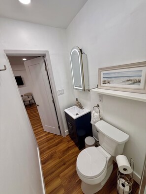 Bathroom - NEW! Country Club Studio in Escondido, CA (Escondido)
