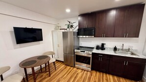 Private kitchen - NEW! Country Club Studio in Escondido, CA (Escondido)