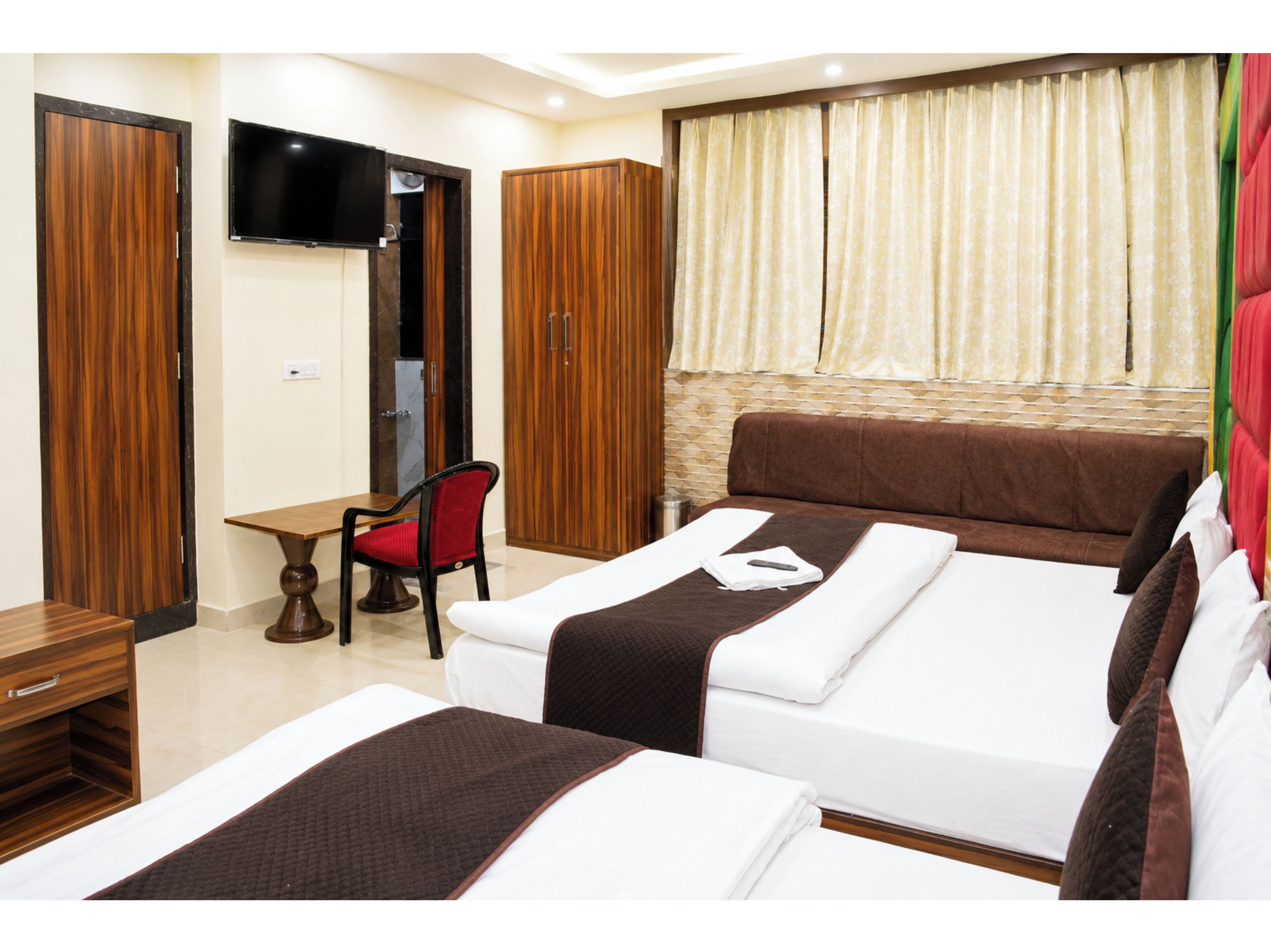 Deluxe Quadruple Room, Air conditioning | View from room