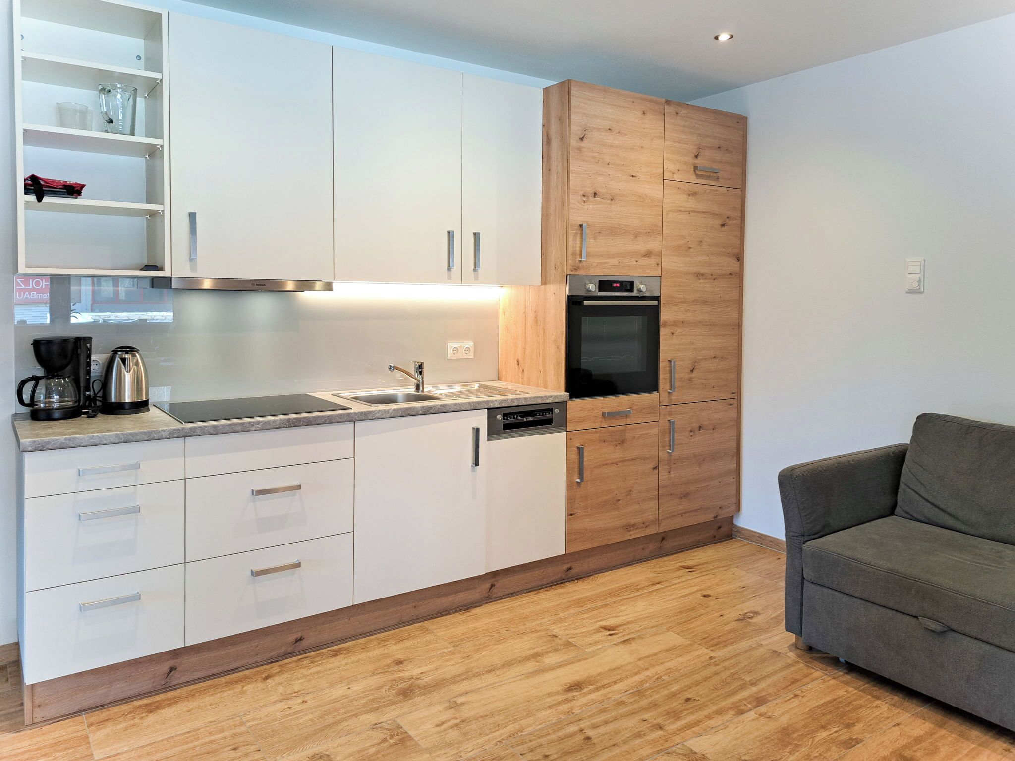 Fridge, oven, cookware/dishes/utensils
