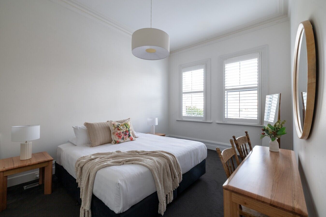3 bedrooms, desk, iron/ironing board, WiFi