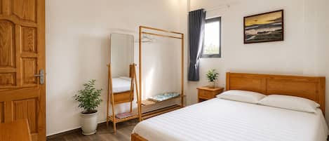 Quarto casal básico | Wi-Fi de cortesia