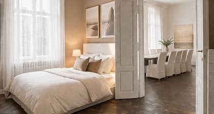 3000 Sqft / 280 m2 City Residence - Live on Vienna's Most Prestigious Boulevard!