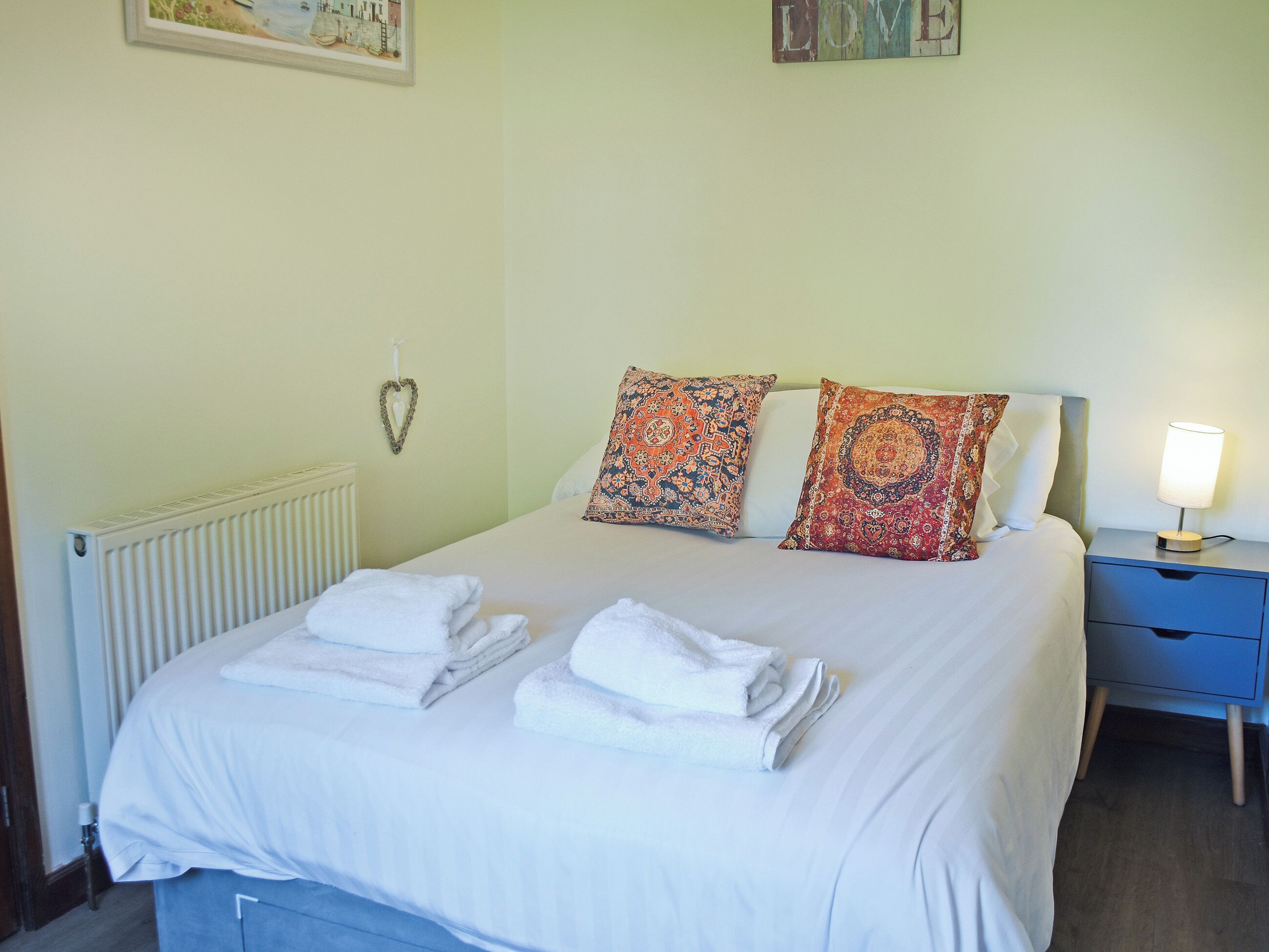 2 bedrooms, free WiFi