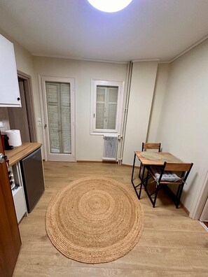 Dining - Check Point - Acropolis Nest (Athens)