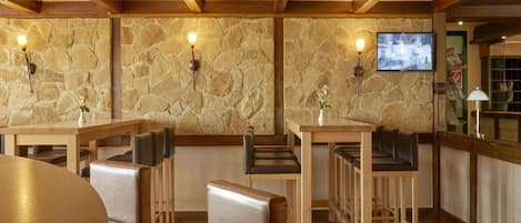 House | Dining