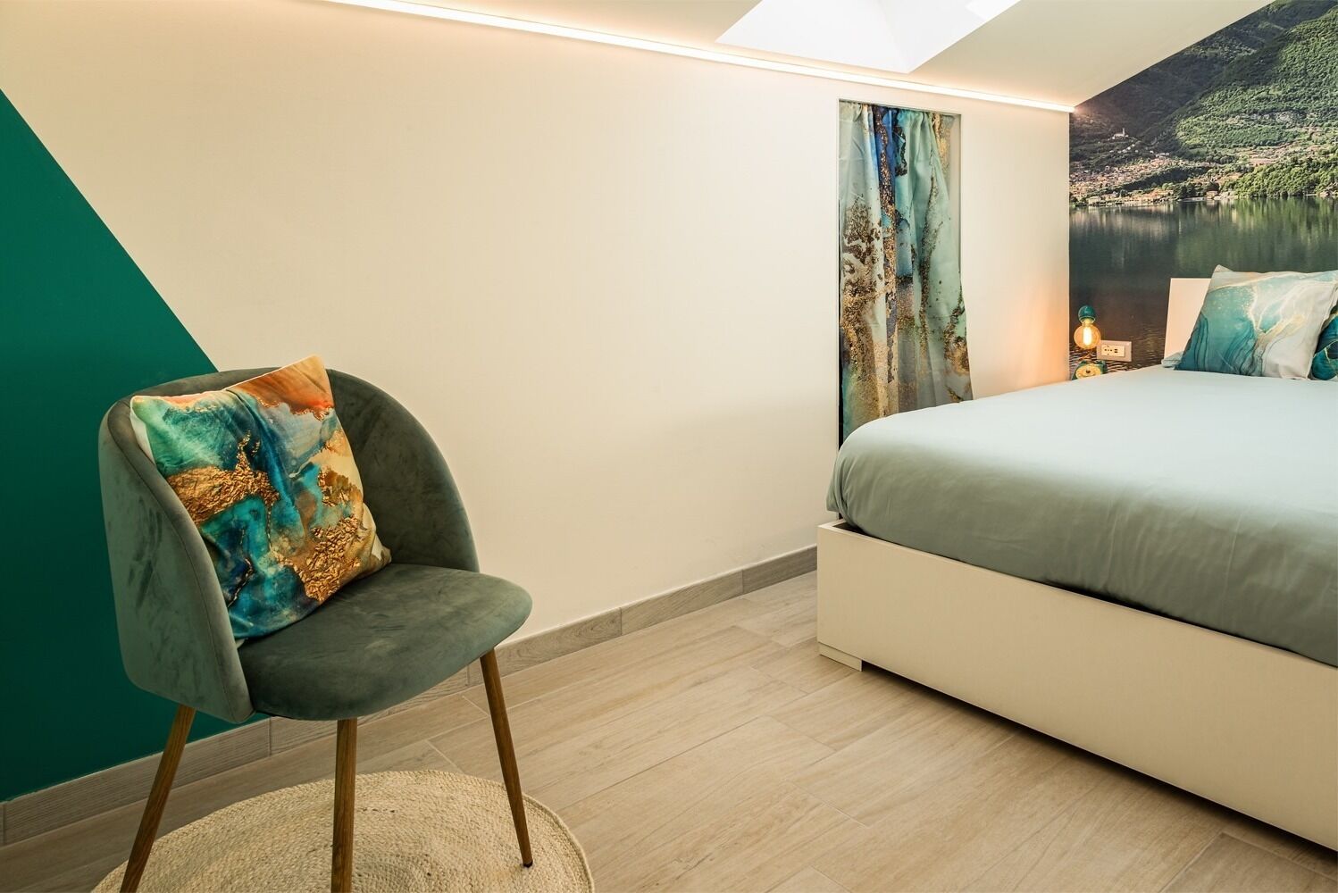 2 chambres, fer et planche à repasser, Wi-Fi, draps fournis