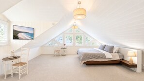 熨斗/熨衣板、旅行婴儿床、免费 WiFi、床单