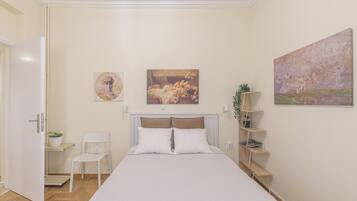 1 bedroom, iron/ironing board, free WiFi, bed sheets