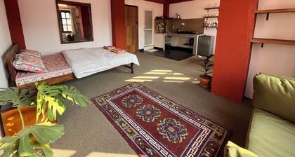A peaceful abode in the center of Boudha. Located in a quiet cul-de-sac.