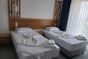 Comfort Double or Twin Room, Sea View - Manas Hotel (Çanakkale)