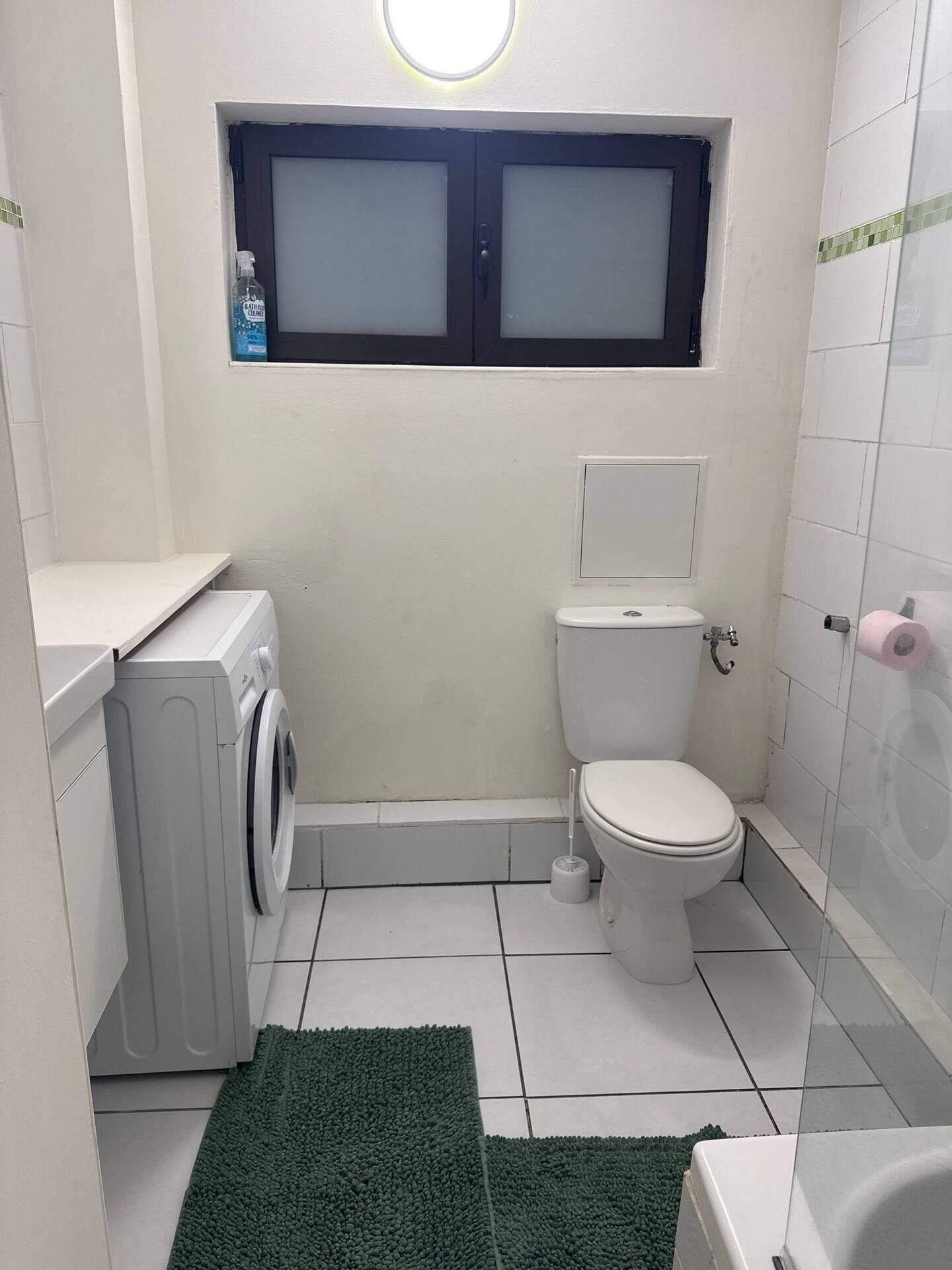 Towels, soap, toilet paper