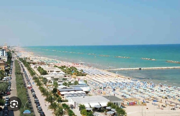 Beach - Casa Marina: a lovely apartment 200 meters from the Adriatic Sea (Marina Palmense)