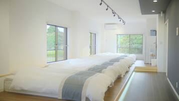 1 bedroom, desk, WiFi (free), bed sheets