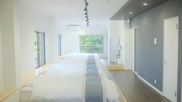 1 bedroom, desk, WiFi (free), bed sheets