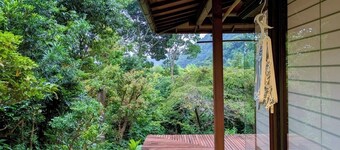 Enjoy a relaxing and peaceful time in a traditiona / Ito City Shizuoka