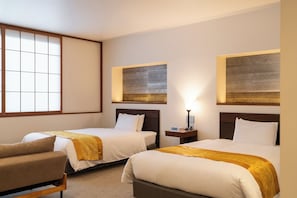 1 bedroom, desk, iron/ironing board, free WiFi - Twin room suitable for families / Kyoto City Kyōto (Kyoto City)
