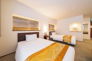 1 bedroom, desk, iron/ironing board, free WiFi - Twin room suitable for families / Kyoto City Kyōto (Kyoto City)
