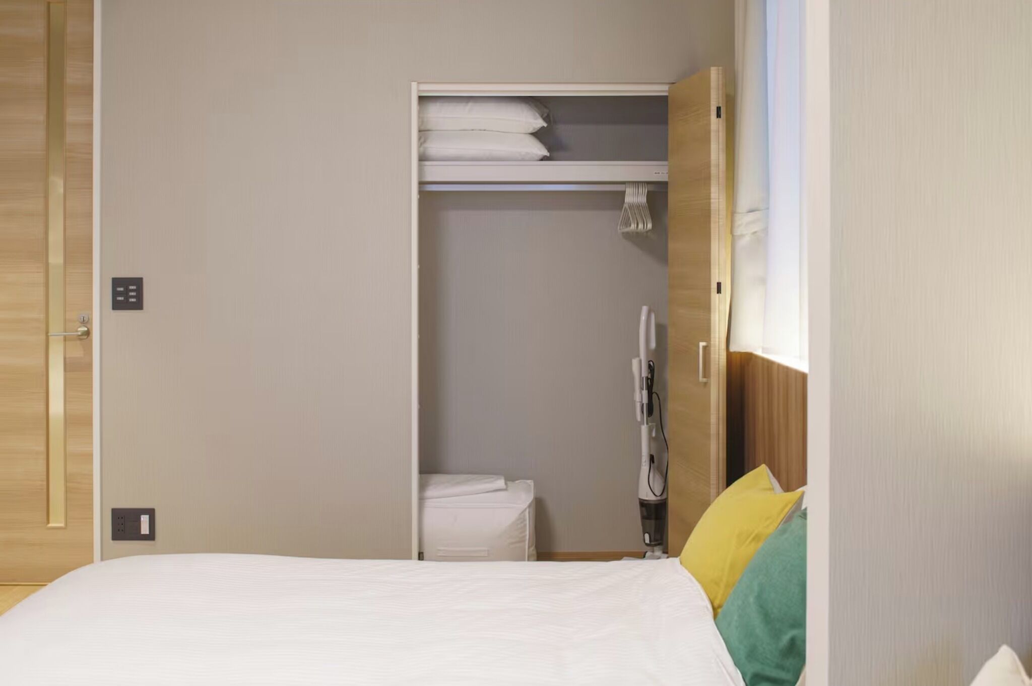 1 chambre, bureau, Wi-Fi gratuit, draps fournis