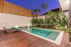 Outdoor pool - Villa Sereine Seminyak (Seminyak)