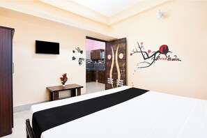 Bộ đồ giường kháng dị ứng, bàn, phòng cách âm