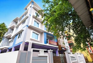 Exterior - Hotel S Heaven Inn Bhubaneswar (Bhubaneswar)