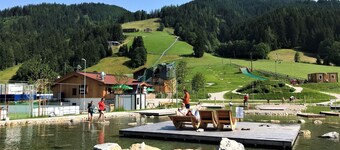 Lovely apartment for 12 guests with WIFI, TV and balcony