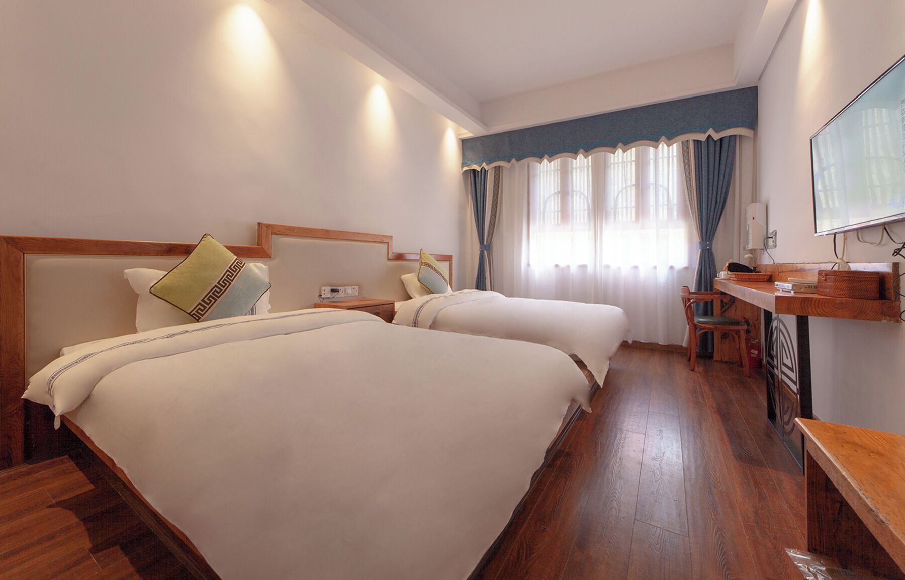 Comfort Twin Room, Hill View