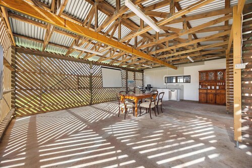 Peaceful 6-Acre Retreat | Grampians | Sleeps 10