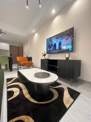Comfort Apartment, Balcony, City View | Room amenity