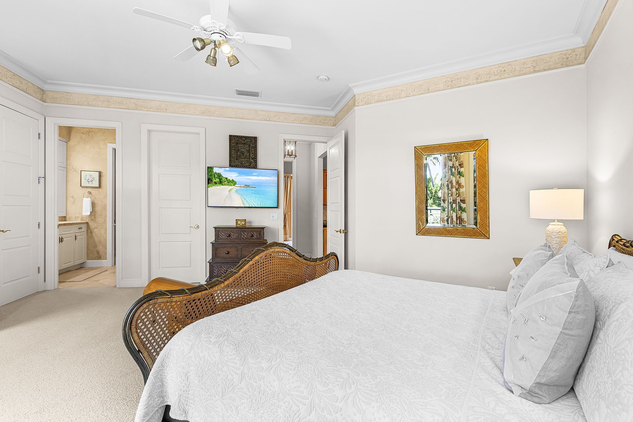 5 bedrooms, iron/ironing board, free WiFi, bed sheets
