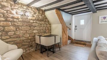 House | 2 bedrooms, high-speed internet