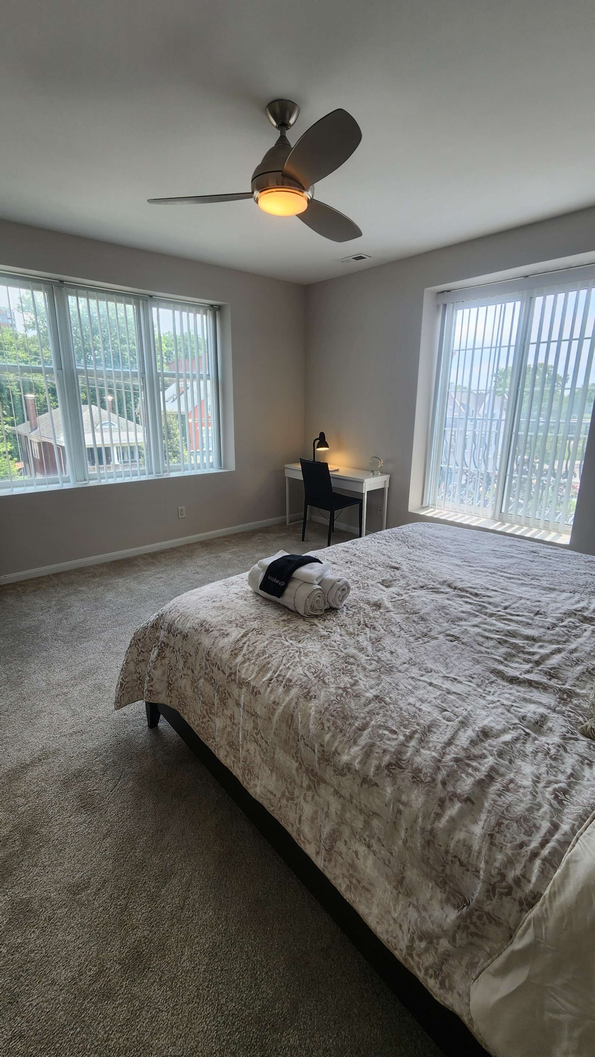 2 bedrooms, iron/ironing board, travel cot, WiFi