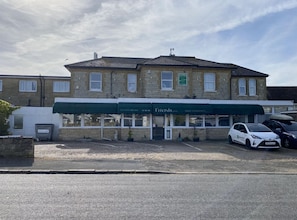 Front of property - Friends Hotel (Sandown)