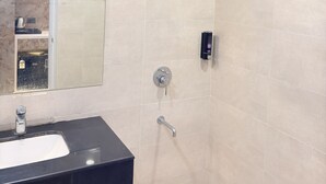 Unclassified image, 2 of 8, button - Cozy 1-bedroom building in serene Lucknow with AC comfort (Lucknow)