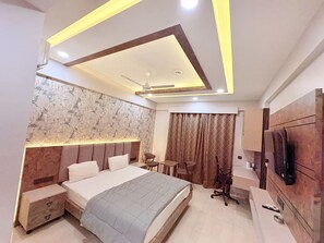 Room - Cozy 1-bedroom building in serene Lucknow with AC comfort (Lucknow)