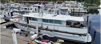 Live like a movie star on a 68 ft yacht