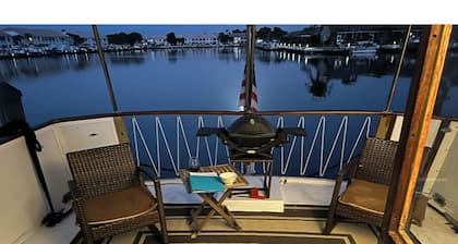 Live like a movie star on a 68 ft yacht