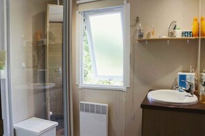 Een douche, een haardroger
