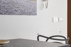 Dining - Historic Center Suite By Dimorra  (Naples)