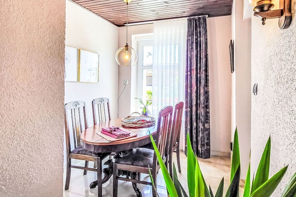 Blau, Wohngebiet, Wohnung, Eigentumswohnung, Resort, Balkon, Estate, Rasen, Schwimmbad, Hotel