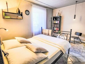 Room - Cosy apartment for 2 people with WIFI, TV and terrace (Wittstock)