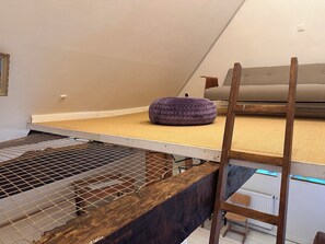 Interior - Living Under a Thatched Roof (Toppenstedt)