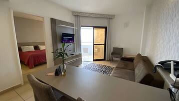 Deluxe Apartment, Balcony, Beach View | WiFi (free)