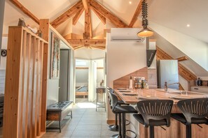 Dining - Vrbo Property (Cluses)