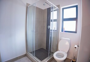 Bathroom - Lerako Apartment , A Calm, Beautiful Stay (Gaborone)